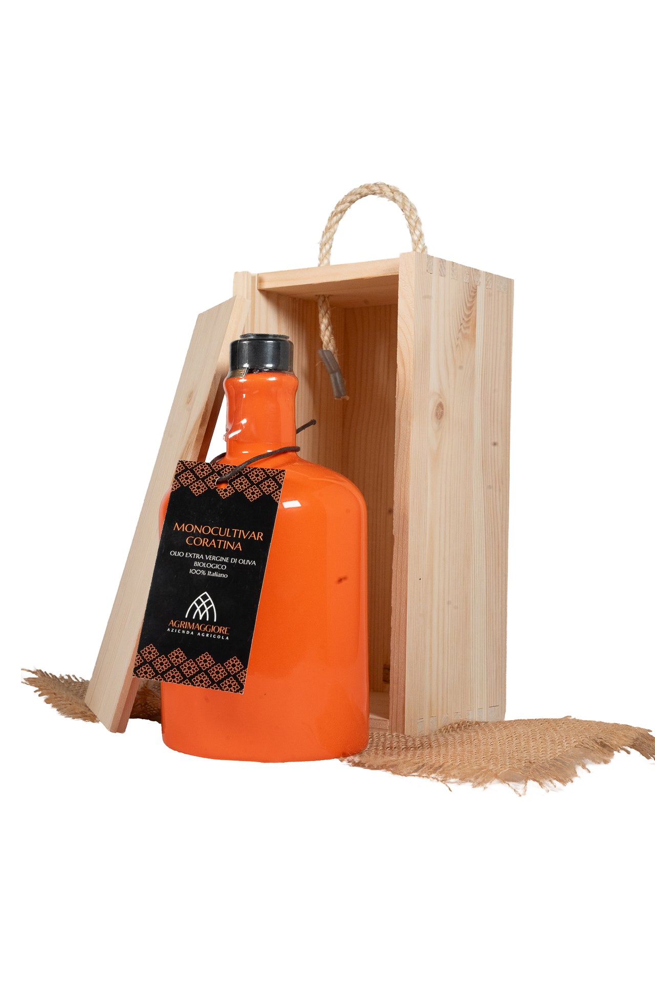 L'Olio Extravergine di Oliva Coratina in Bottiglia di Terracotta da 500ml in cofanetto di legno